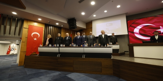 İzmir Ticaret Odası Meclisinde Bayrak Vurgusu Öne Çıktı